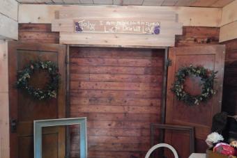 Portage Style #Alford's Glen Wedding Barn #1 thumbnail