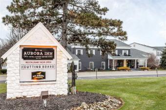 Portage Style #The Aurora Inn Hotel & Event Center #1 thumbnail